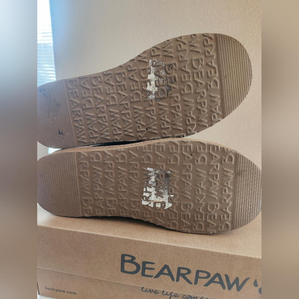 Bearpaw Women's Hickory Boots Sz 8 - Picture 5 of 9